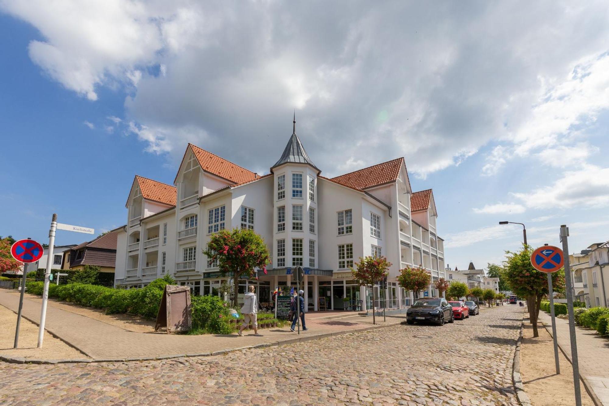 Strandgefluester * Sellin (Rugen)